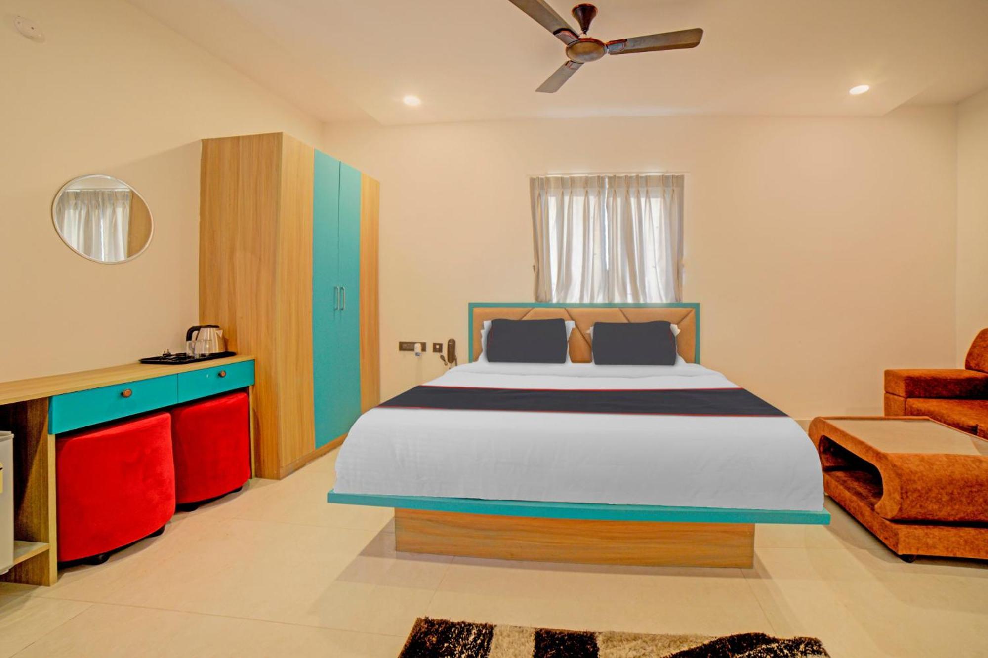 Collection O Lakeview Castle Hotel Warangal Exterior foto
